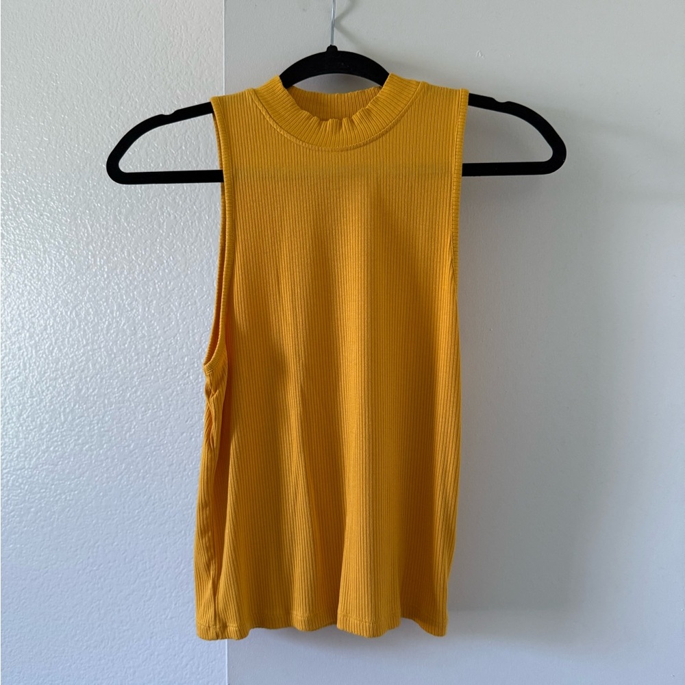 RVCA Gold Sleeveless Muscle Tee Tank Top